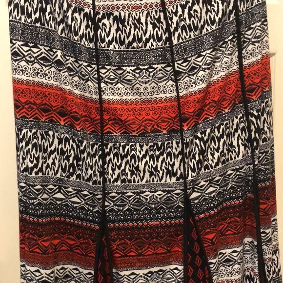 New Direction’s Skirt L - Picture 4 of 4